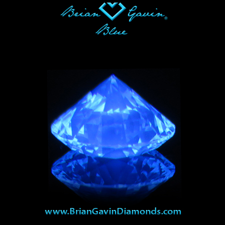 0.716 I VS1 Blue Round fluorescence