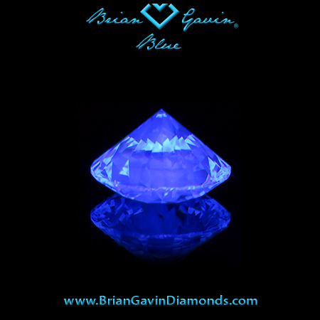 1.022 I VS2 Blue Round fluorescence
