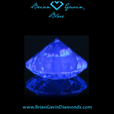 1.863 G VS2 Blue Round fluorescence