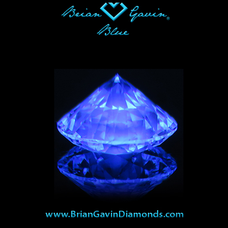 1.067 H VS1 Blue Round fluorescence