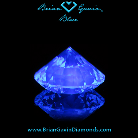 2.108 J VS1 Blue Round fluorescence