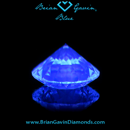 1.026 J VVS2 Blue Round fluorescence