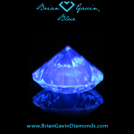 1.026 K VS1 Blue Round fluorescence