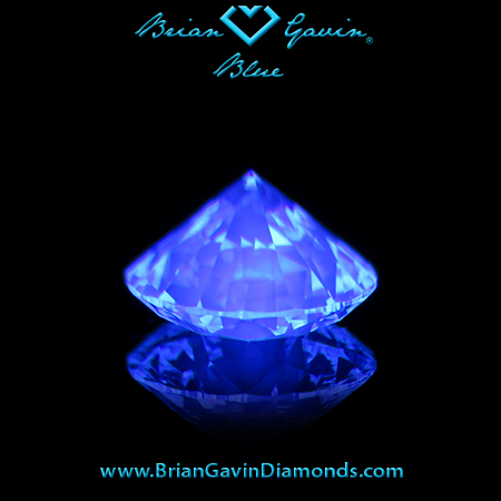 1.041 I VS1 Blue Round fluorescence