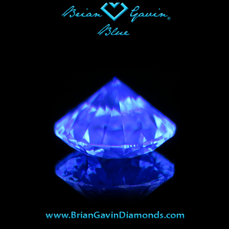 0.842 G VS1 Blue Round fluorescence