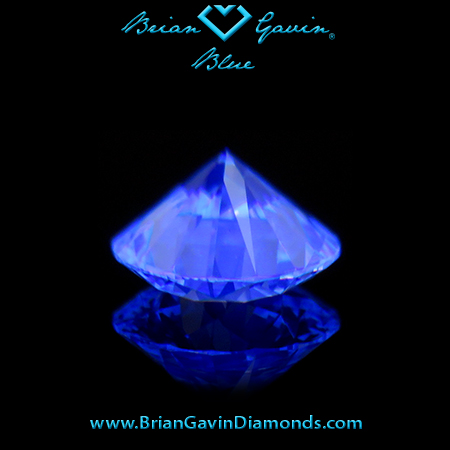 0.586 I VS2 Blue Round fluorescence
