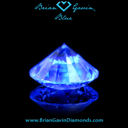 1.004 H VS1 Blue Round fluorescence