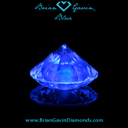 1.123 H VS1 Blue Round fluorescence