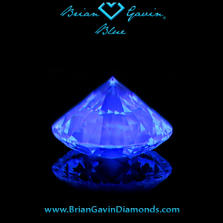 1.055 I VVS2 Blue Round fluorescence