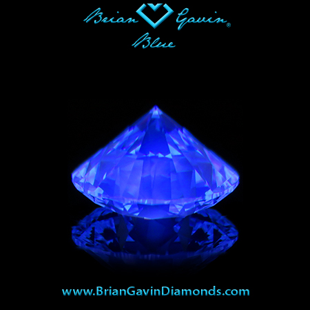 1.158 H VS1 Blue Round fluorescence