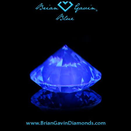1.160 J VS1 Blue Round fluorescence